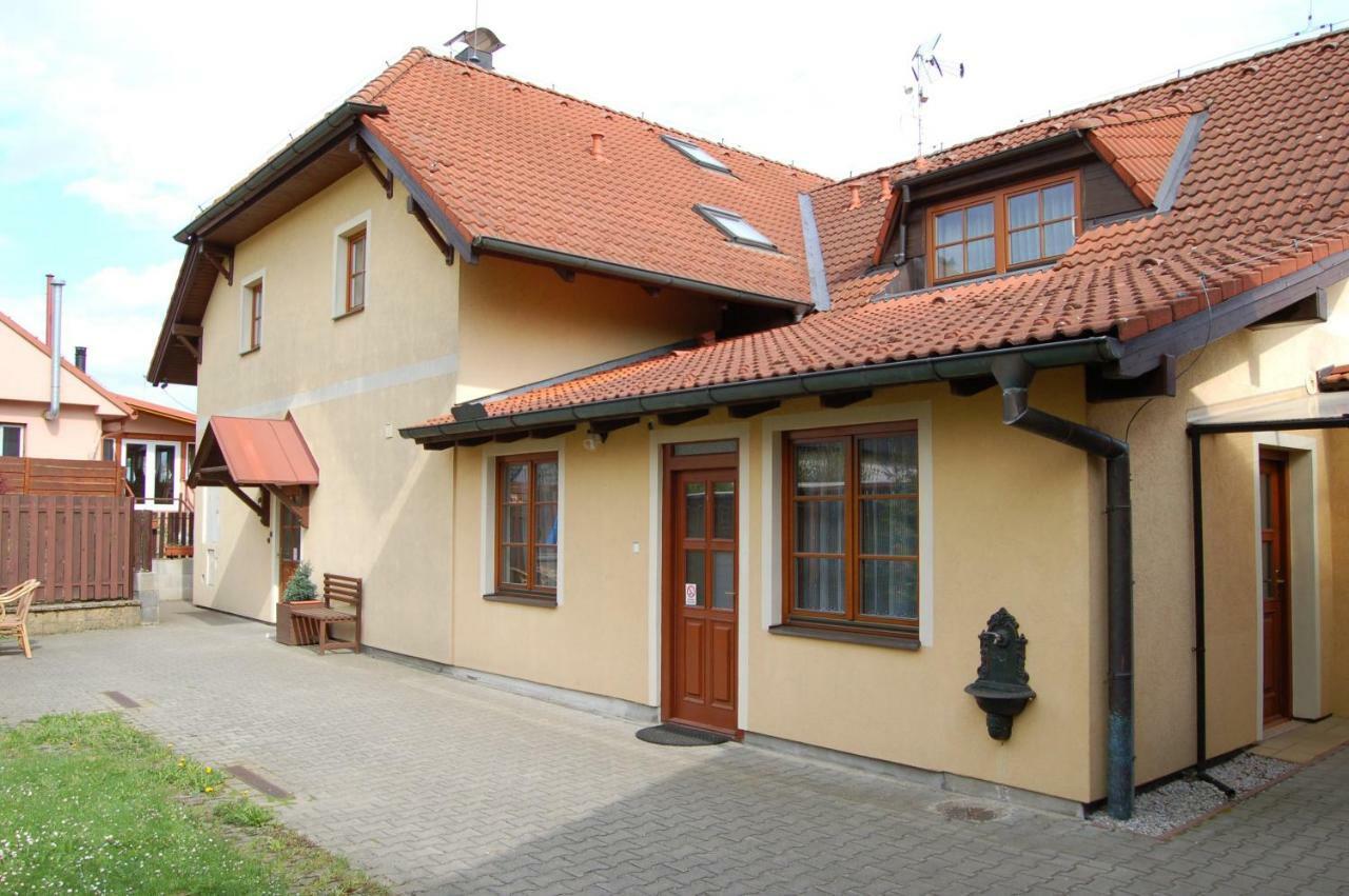 Apartmany Florian Frymburk Ngoại thất bức ảnh