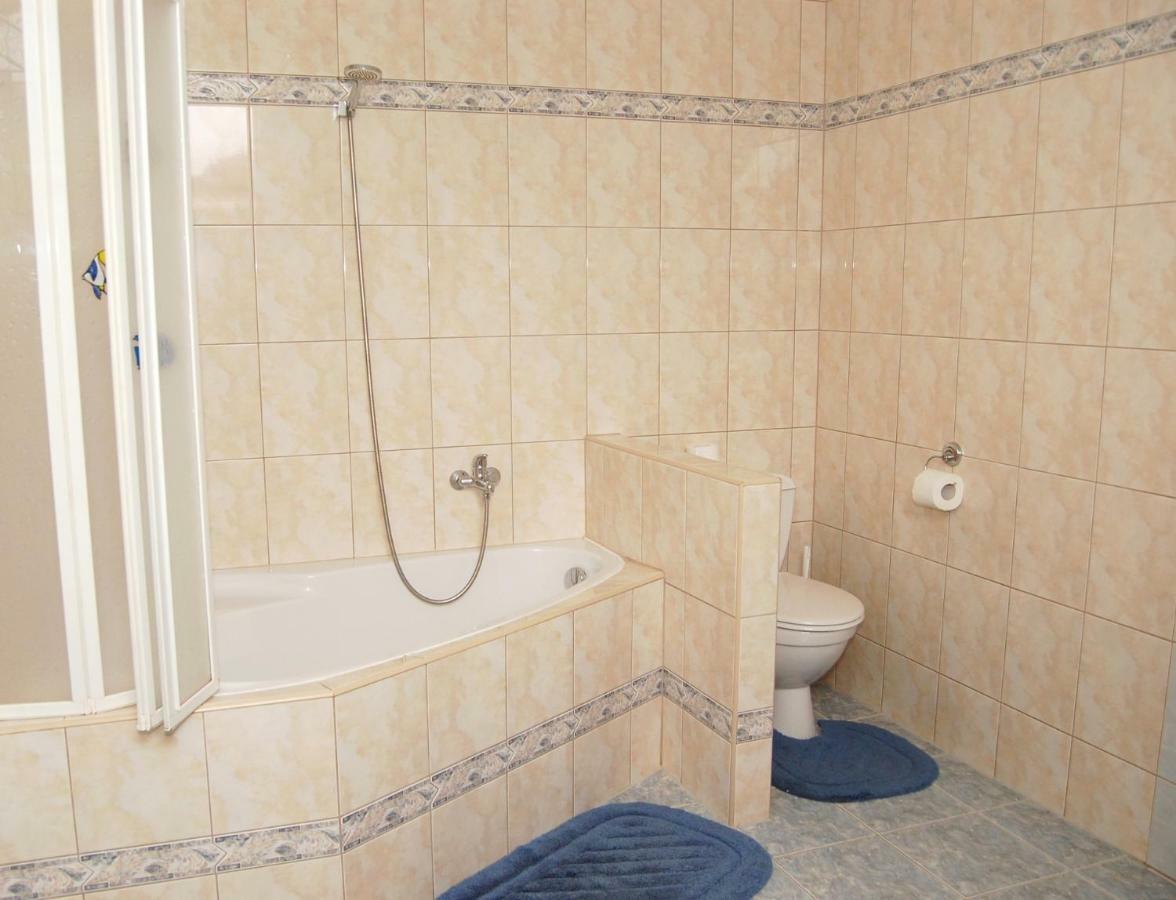 Apartmany Florian Frymburk Ngoại thất bức ảnh
