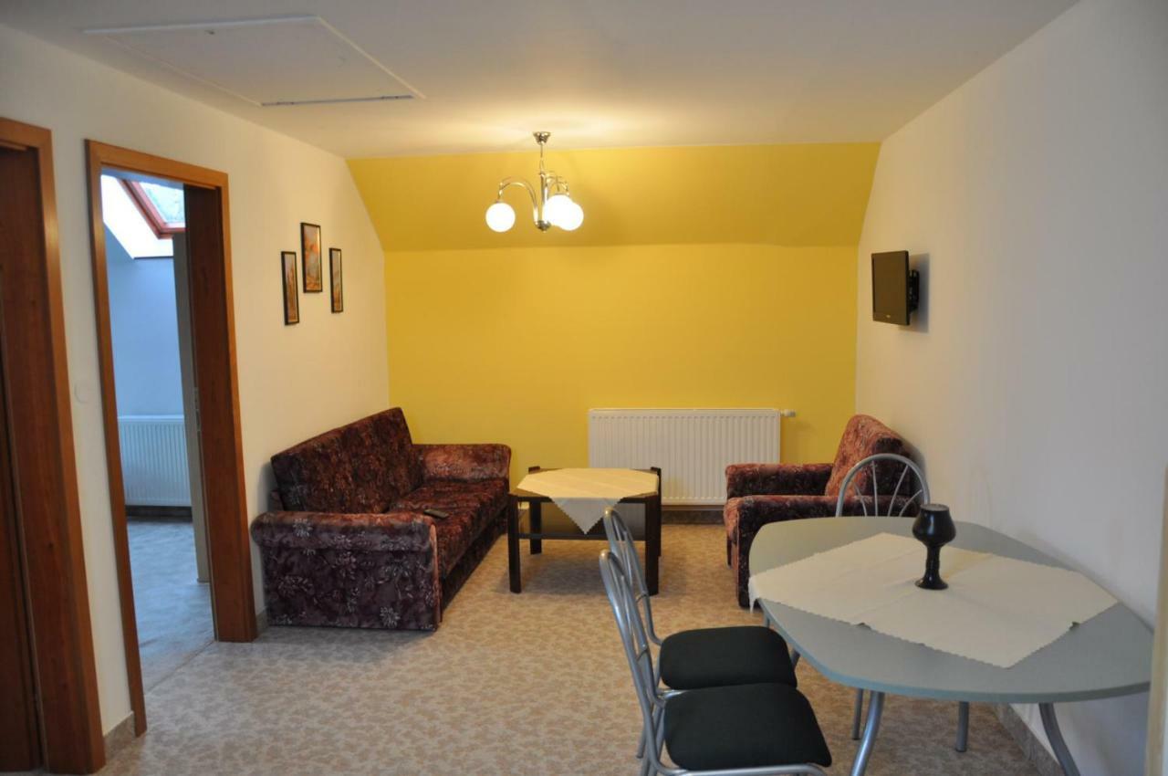 Apartmany Florian Frymburk Ngoại thất bức ảnh