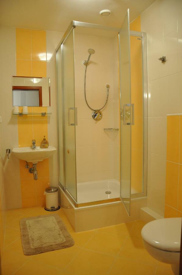 Apartmany Florian Frymburk Ngoại thất bức ảnh